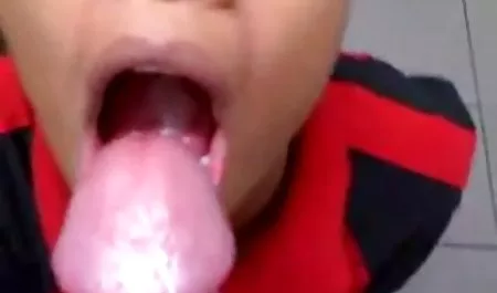 Gadis Rusia tante indo sange slutty