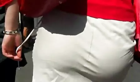 Hubungan intim bokep online tante indo dengan intriguer