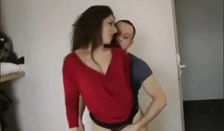 Pesta tante indo selingkuh pora untuk empat