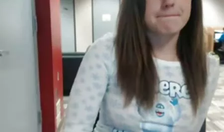 Pelacur porno tante toge indo dan pria