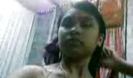 Gadis tante indo hot xxx dan spesialis muda
