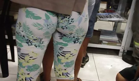 Seks anal tante indo sex di dalam mobil