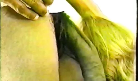 Ibu tiri berbicara serius dengan wanita bokep indo tante anal muda itu