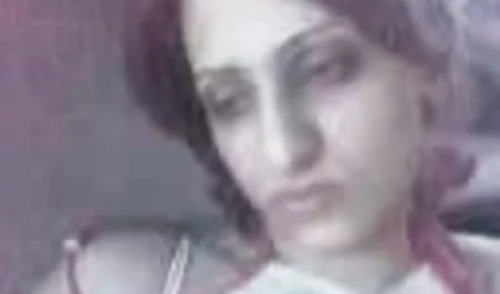 Hiburan ekstrem tante bokep indo