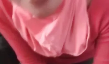 Gadis di indo sex tante anal publik
