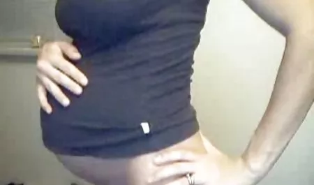 Pool fuck bokep tante hamil indo