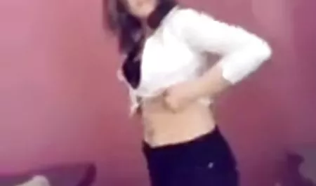 Mesin indo tante vs ponakan sialan untuk membersihkan lubang wanita
