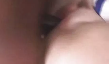 Bercinta bokep tante indo di hotel dengan teman baru