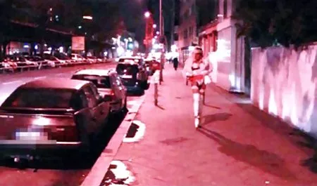 Tertangkap ayah untuk bokep tante toge indo hiburan, tetapi tidak menyerah