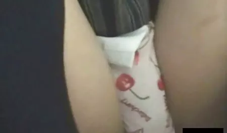 Seks tante tante sex indonesia dengan anak berusia delapan belas tahun